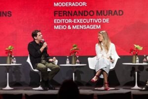 Guilherme Martins, CMO da Diageo, e Cecilia Preto Alexandre, CMO da C&A, debateram a relação das marcas com comunidades no Maximídia 2026